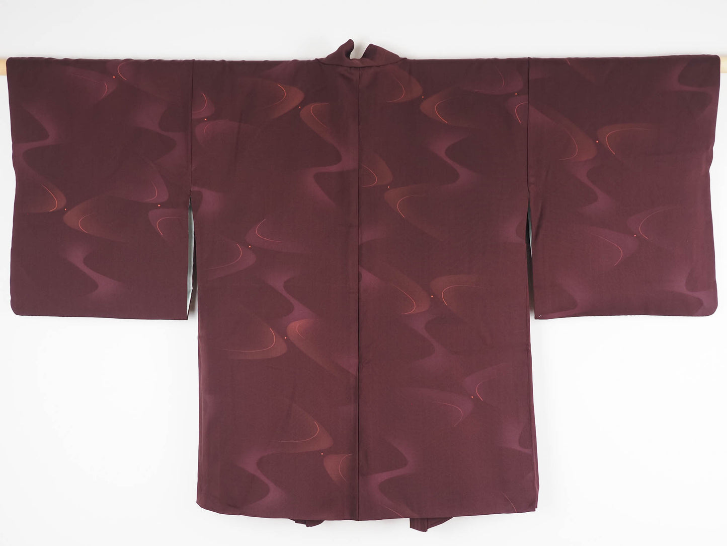 Burgundy & Gold Swirling Water